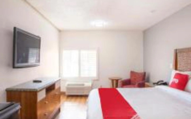 Oyo Hotel Palmdale Antelope V