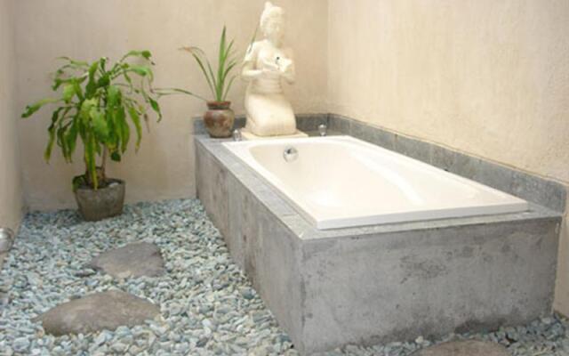 Puri Benoa Suites Bungalows
