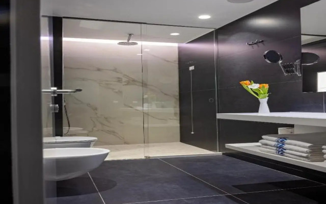 Maritim Marina Bay Resort & Casino