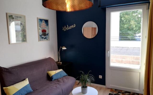 Studio Centre-Ville avec Terrasse et Parking Sécurisé Gratuit