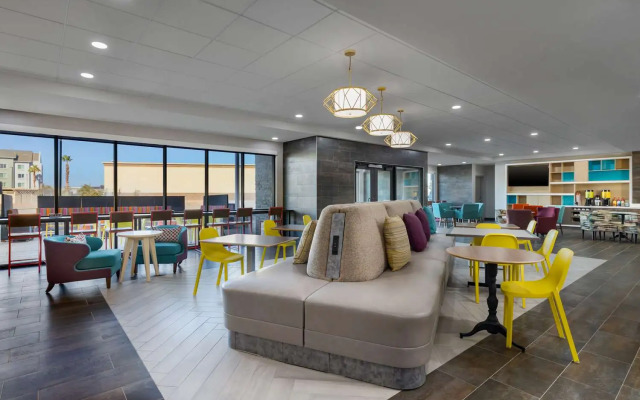 Home2 Suites By Hilton El Centro