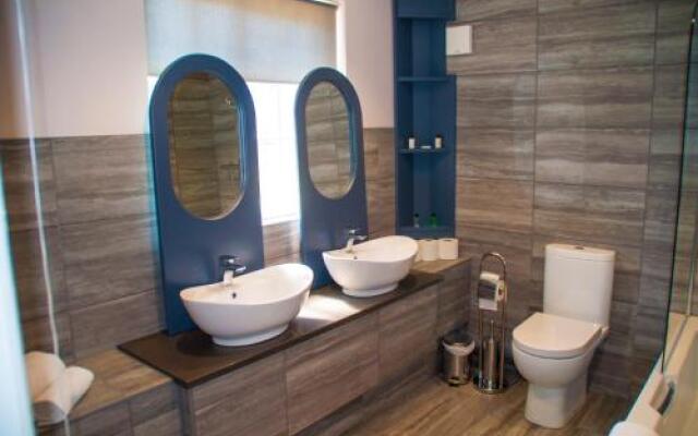 The Stable Suite @ York Racecourse