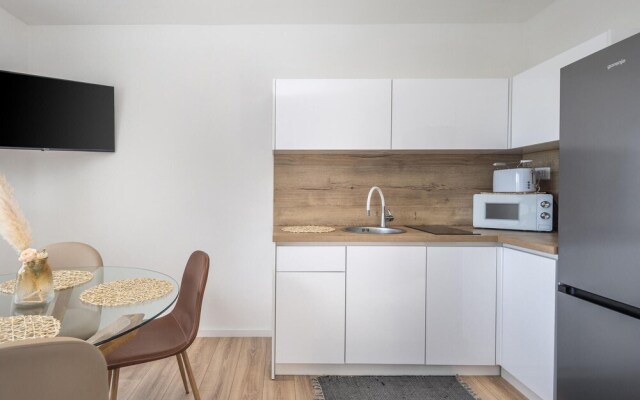 Awesome Apartment in Dramalj With 2 Bedrooms and Wifi