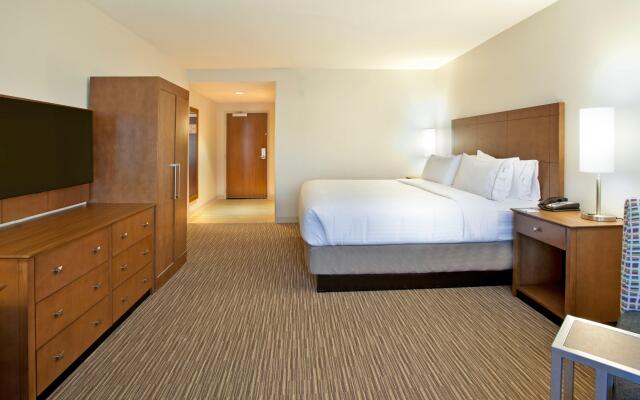 Holiday Inn Express & Suites Austin Downtown - University, an IHG Hotel