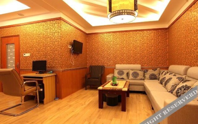Yu Long Hotel