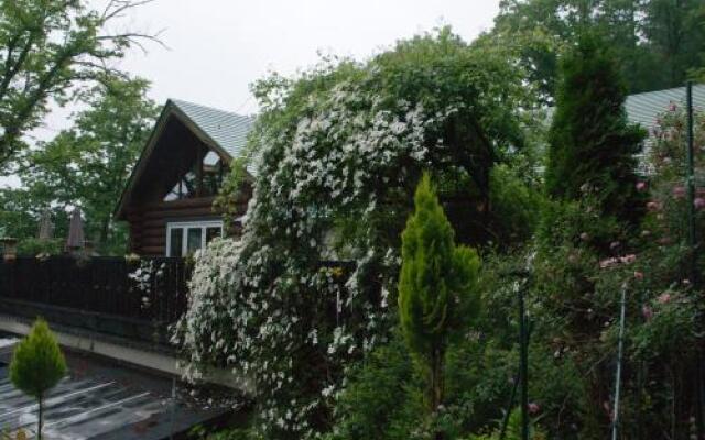 Petit Hotel of Log House Tombouctou