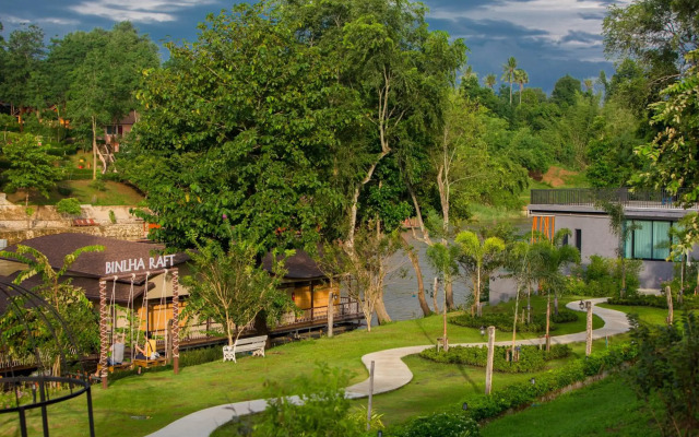 Binlha Raft Resort