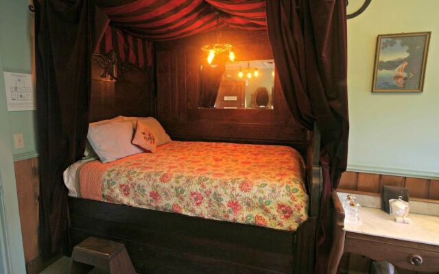 Kangaroo House B&B on Orcas Island