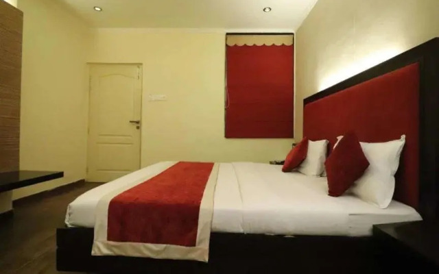 Status Club Business Hotel
