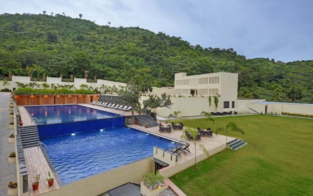 The Kumbha Residency-Luxury Resort and Spa