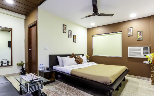 Hotel Narayani Enclave near Acropolis Mall kasba