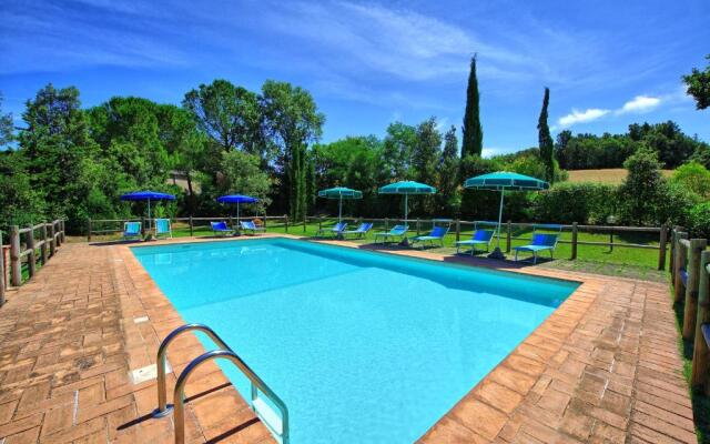 Villa Picchio by PosarelliVillas