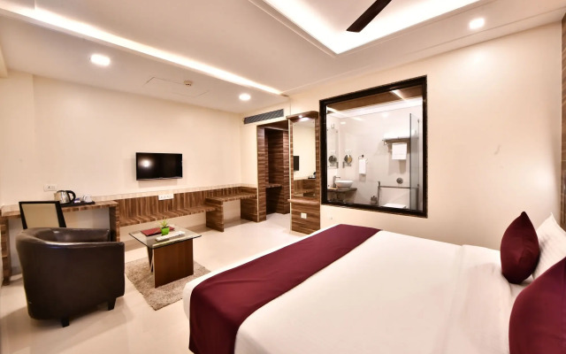 Click Hotel Sagar Plaza Chakan, Pune