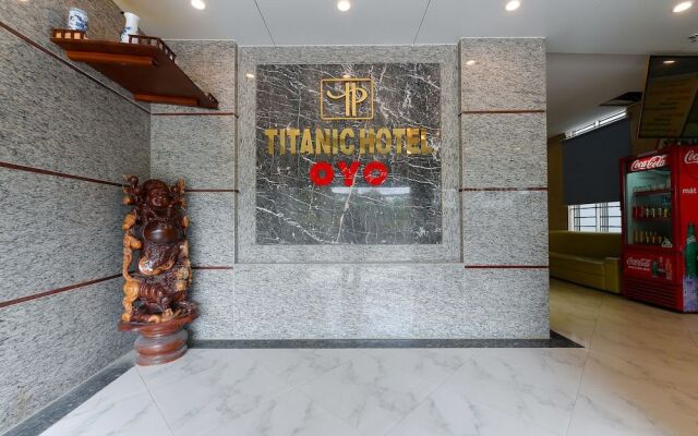 Titanic Hotel