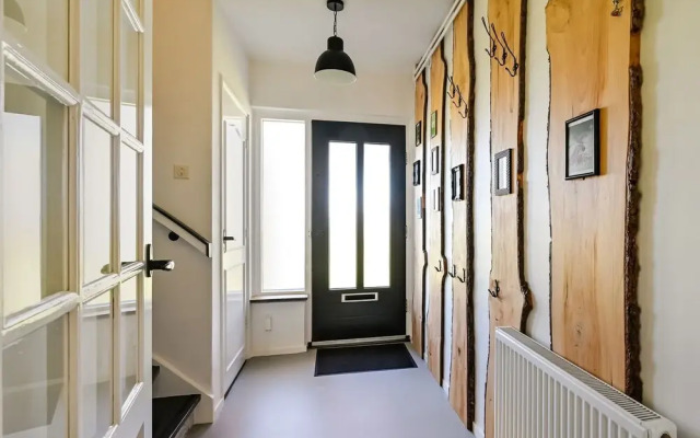 Relaxing Holiday Home in Hellendoorn with Garden