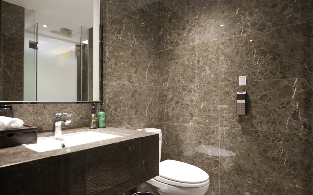Paco Hotel (Guangzhou Tower Datang Metro Station Branch)