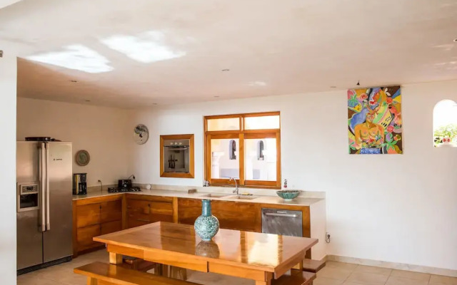 Villa Yrondi