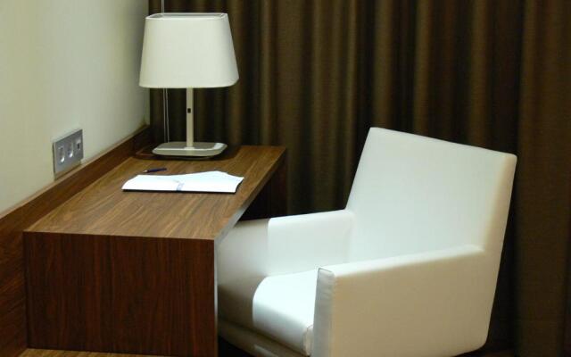 Apartamentos Centrum Luxe by Alterhotels