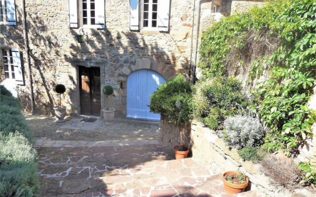 Chateau d'Olmet Guesthouse