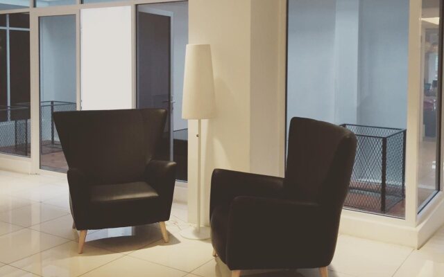 T+ Hotel Macallum