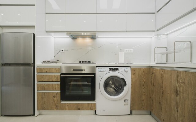 Central Apartment 1 near Old Town & Bus Station