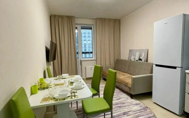 Apartments on the Spacious street, 14