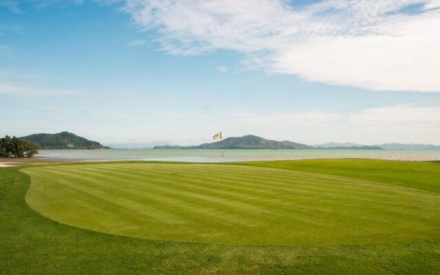 Mission Hills Phuket Golf Resort