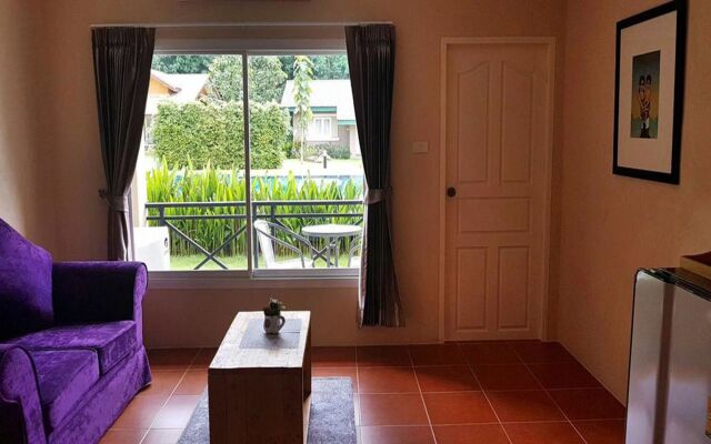 Palazzo Pavone Gallery & Resort