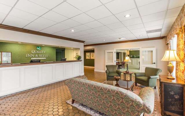 Quality Inn & Suites McDonough South I-75