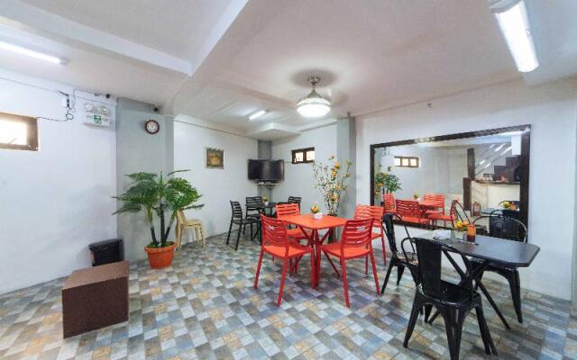 RedDoorz @ San Antonio Binan