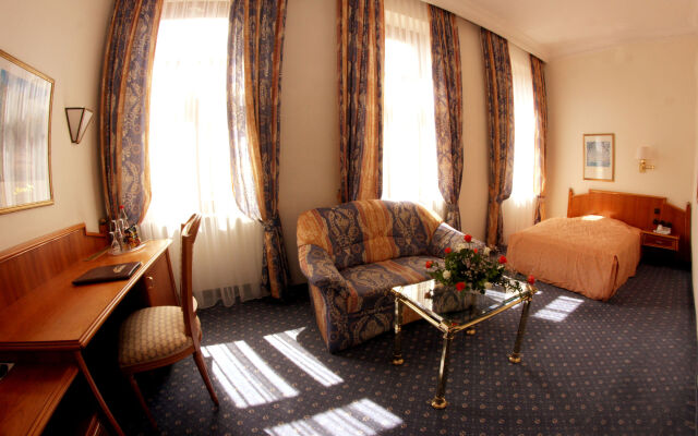 Bayerischer Hof Dresden