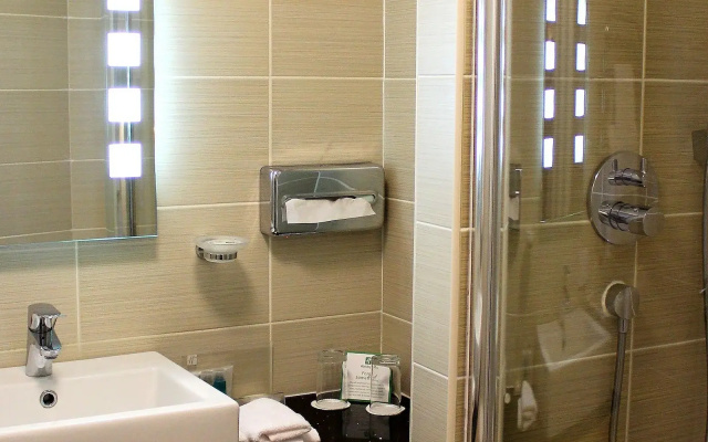 Holiday Inn Newcastle Jesmond by IHG