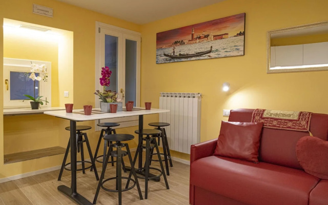 Nina'S  Accommodations In Venice Center