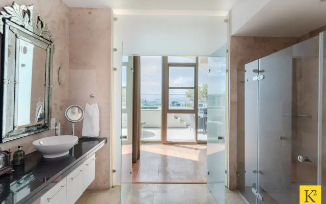 Penthouse 702 Kylemore B