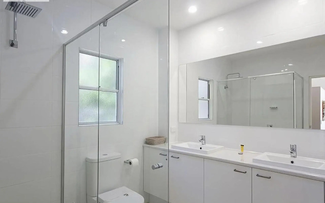 Little Cove Townhouse 9 Pandanus Street 14