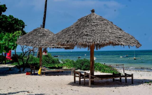 Blue Earth Bungalows