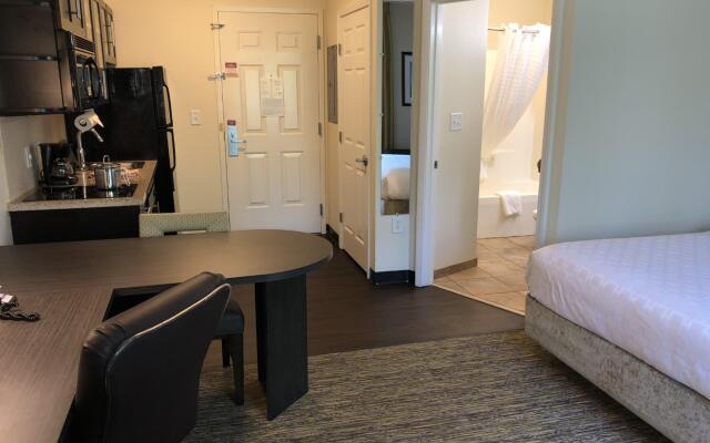 Candlewood Suites Greenville NC by IHG
