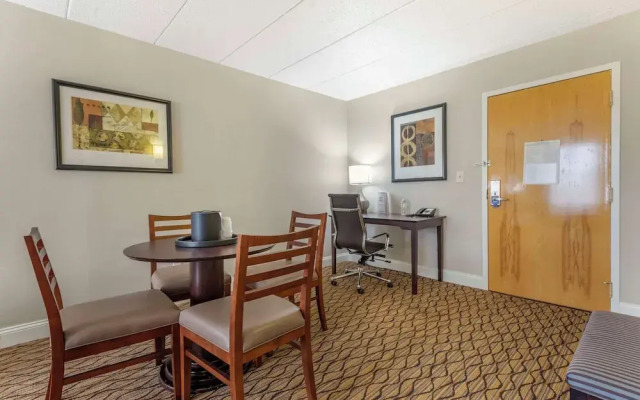 Wyndham Garden Glen Mills Wilmington