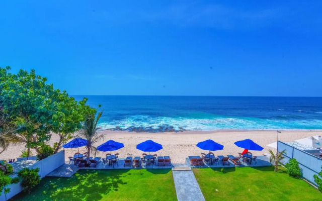 Blanca House • Unawatuna Beach Villas