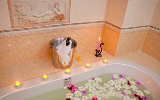Golden Sand Hotel