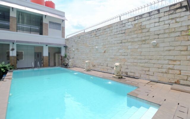 Airy Terminal Tirtonadi MT Haryono 80 Solo