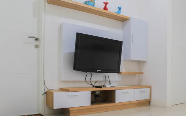 Beautiful and Comfy 1BR at Bassura City Apartment