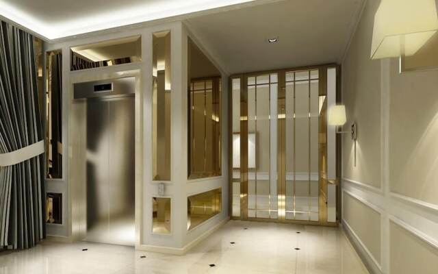 St Moritz Royal Tower by Loyagami