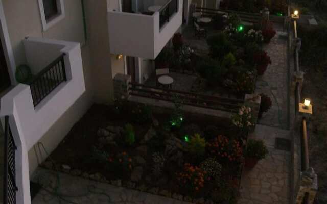Marina Hotel