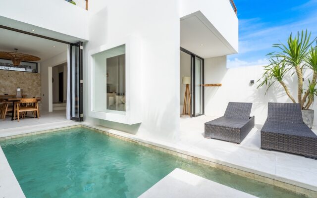 Casa Bella Villa by Betterplace