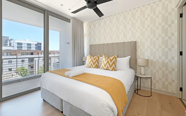 Quiet 2-bed Green Point Retreat Rooftop Pool