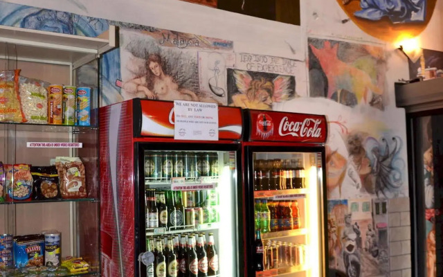 Hostel Archi Rossi