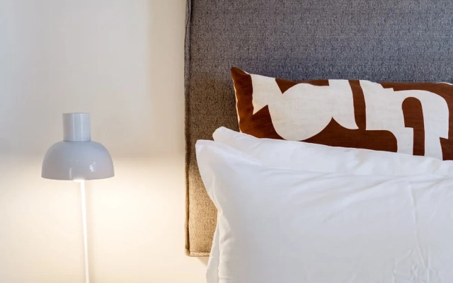 Tranquil Escape in Sea Point Aureto