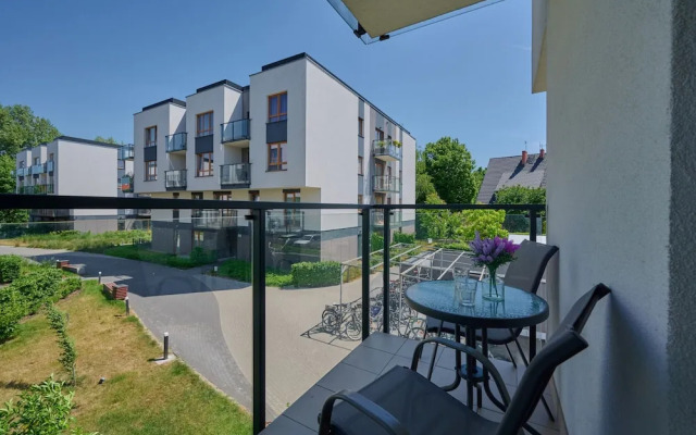 Riverside Apartment & Parking by Renters