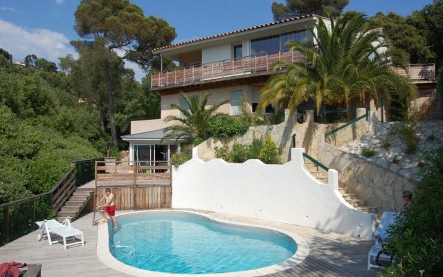 Villa With 3 Bedrooms in Le Pradet, With Private Pool, Enclosed Garden